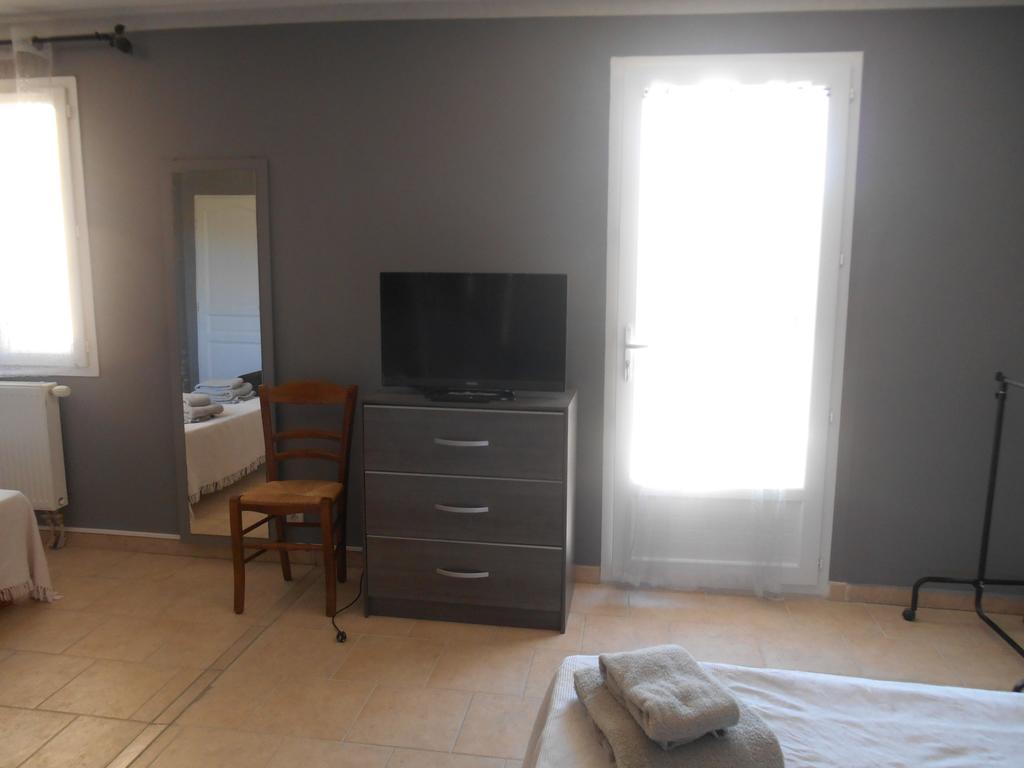 Chambres D'Hotes Les Maisses Mison ห้อง รูปภาพ